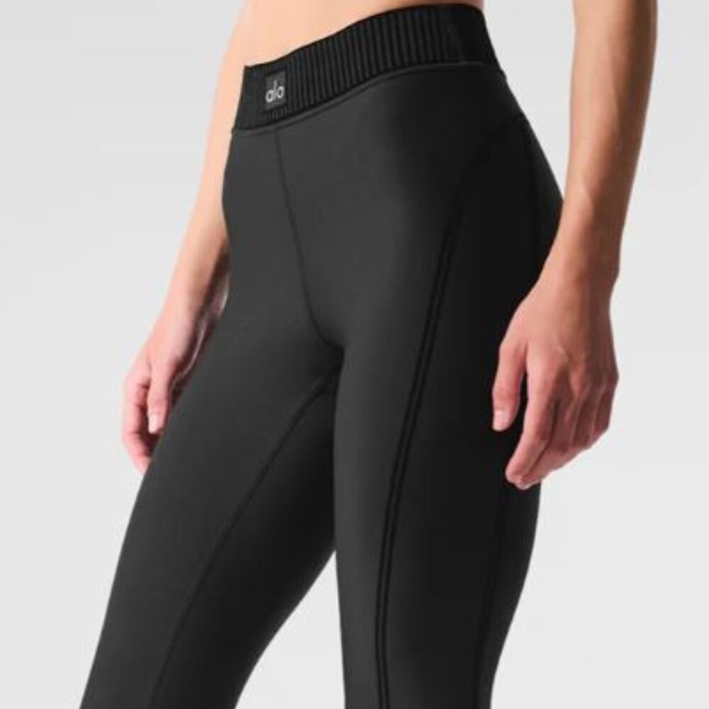 Airlift High-Waist 7/8 Line Up Legging *NWT in Black *BEST SELLER